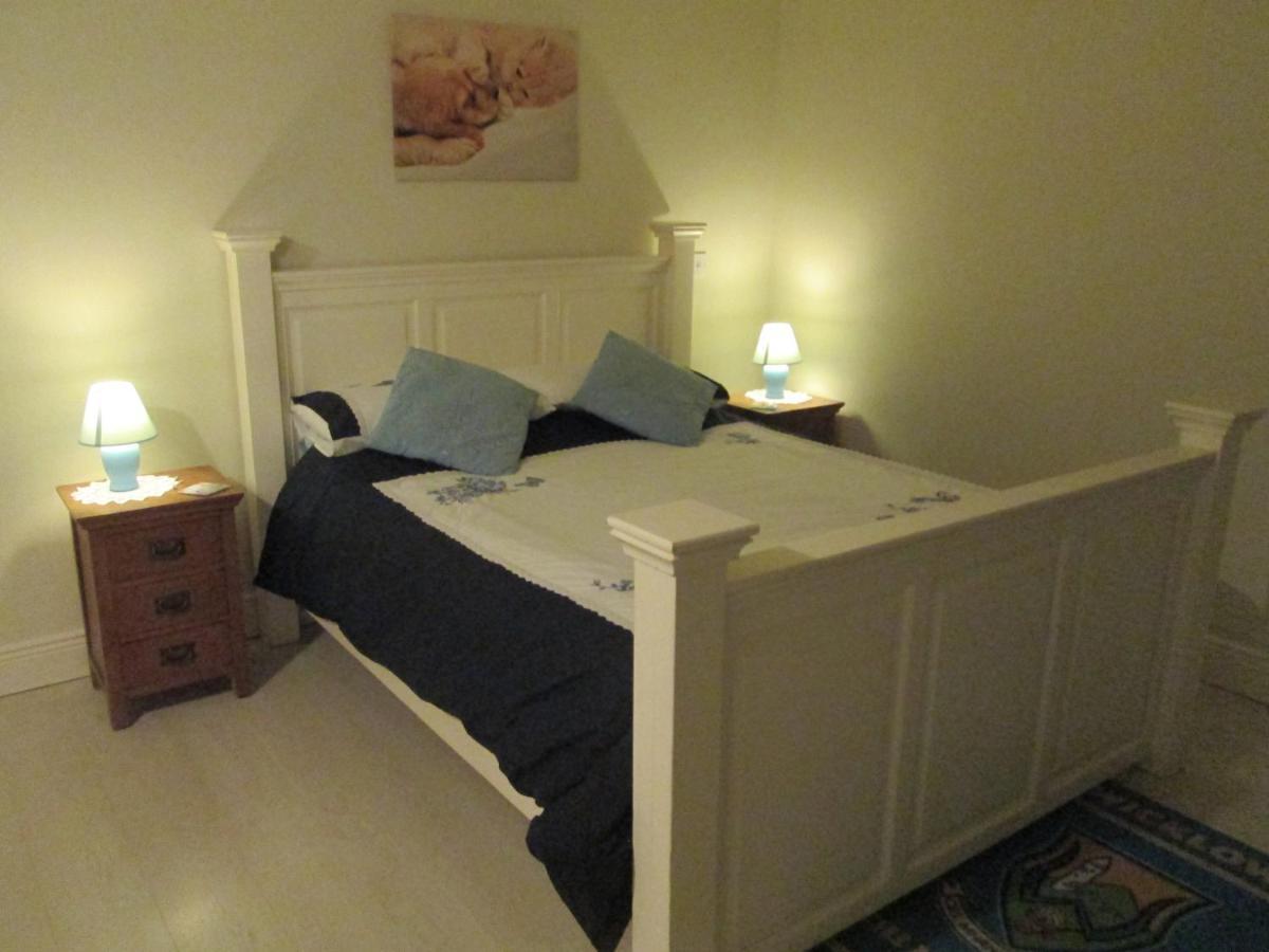 The Willow Room Ashford ภายนอก รูปภาพ